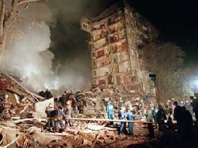 Bombed apartment building in Moscow. Source: liveinternet.ru