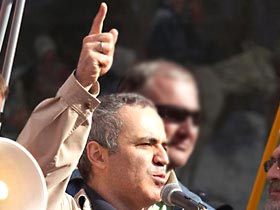 Garry Kasparov speaking at the June 11 rally in Moscow