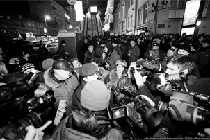 Protestors on Triumfalnaya Square. Source: zyalt.livejournal.com