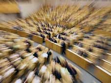 State Duma Assembly.  Source: kommersant.ru