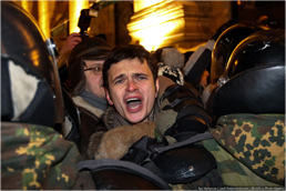 Ilya Yashin being detained on Moscow's Triumfalnaya Square, December 31, 2010. Source: Ilya Varlamov/Zyalt.livejournal.com